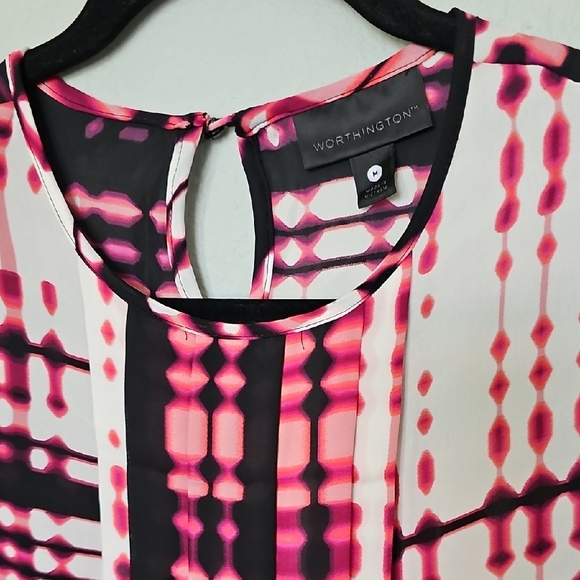 Worthington Colorful Pink and Black Pleated Front Sleeveless Graphic Blouse Med - Picture 3 of 11